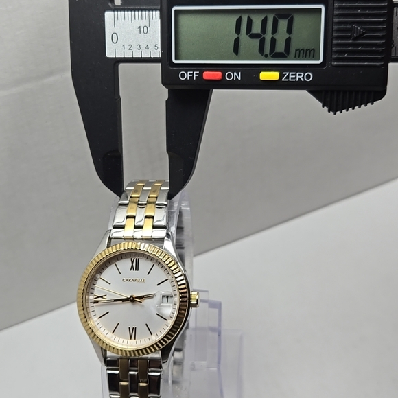 Caravelle By Bulova Womens Gold Silver Two Tone Date Watch 45M112 New Battery - Picture 5 of 9